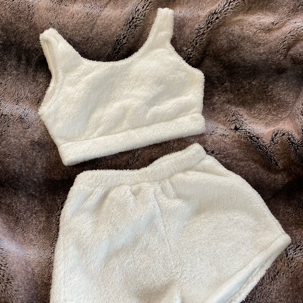 White teddy set